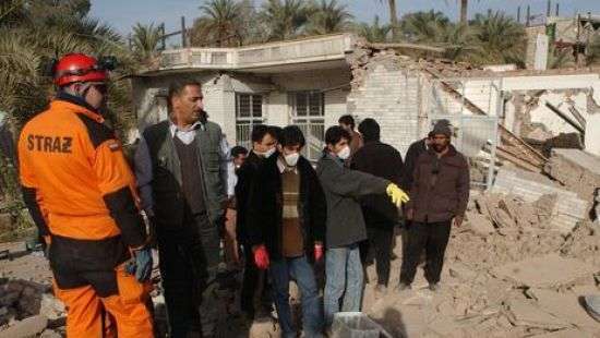 В Иране число погибших из-за землетрясения превысило три сотни