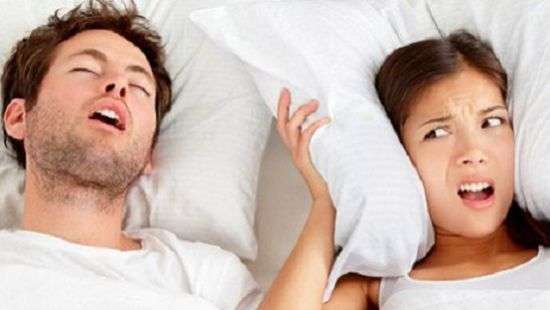 Медики выяснили, о какой болезни говорит храп