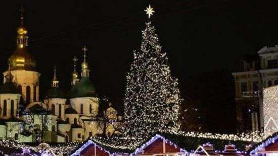 Главная новогодняя елка страны зажжет огни 19 декабря