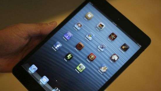 В Мюнхене выложили самую большую в мире мозаику из планшетов