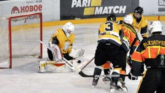 «Кременчук» обыграл «Белый Барс» в УХЛ