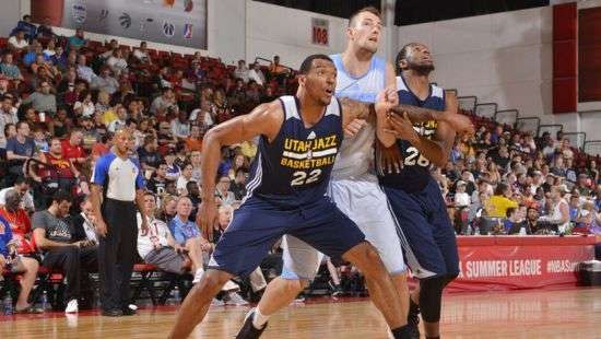 Украинец дебютировал в НБА