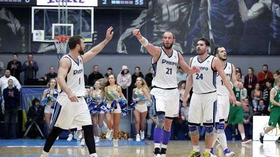 «Днепр» обыграл «Химик» в Суперлиге