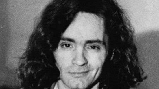 Опубликовано видео с суда над серийным убийцей Мэнсоном (видео)