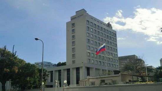 В Сирии во время обстрела снаряд попал в посольство РФ