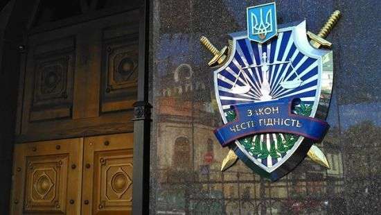 Луценко анонсировал подозрение действующему представителю власти