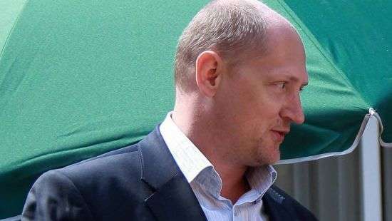 Белорусские телеканалы показали кадры допроса украинского журналиста - ВИДЕО