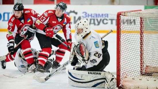 «Донбасс» разгромил «Волков» в УХЛ