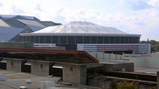 Мощный взрыв уничтожил 70-тысячный стадион в США