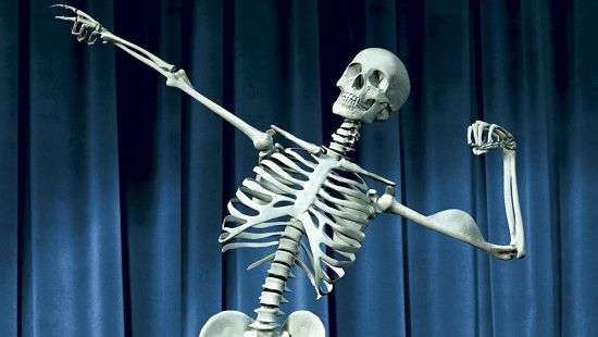 Медики назвали простой способ оздоровить позвоночник и укрепить кости