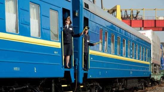 В предновогодние дни поезда «Укрзализныци» переведут на новый график