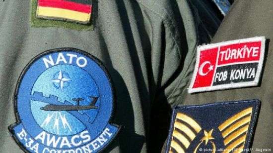 Турецкий военный вернул НАТО свою медаль