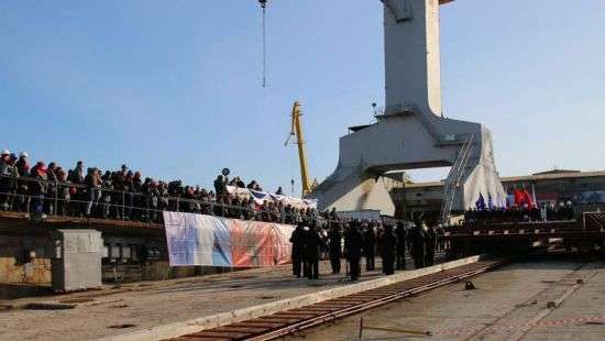 В Крыму на бывшем морзаводе Порошенко заложили первый за 12 лет плавучий кран