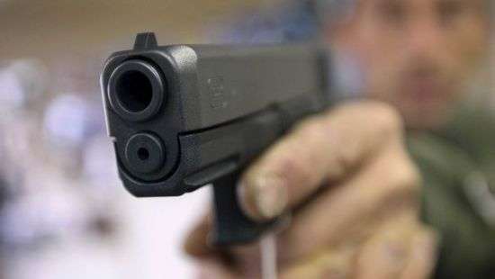 В Бразилии обстреляли автомобиль вице-консула США