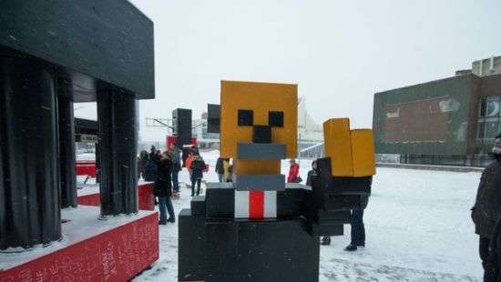 «Мы его снесем». В РФ памятник Ленину в стиле Minecraft вызвал ужас у коммунистов (ФОТО)