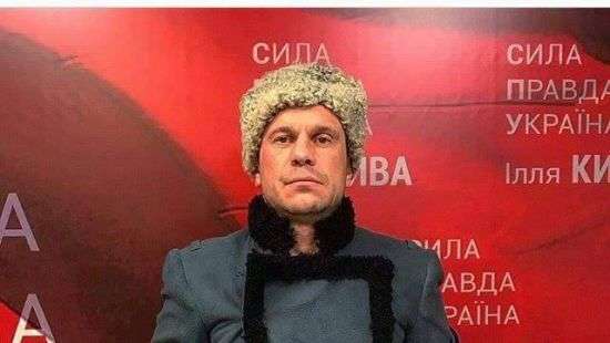 Илья Кива рассмешил соцсети, облачившись в наряд Махно (ФОТО)