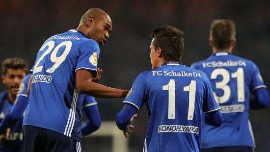 Коноплянка отобрал победу в рурском дерби у команды Ярмоленко