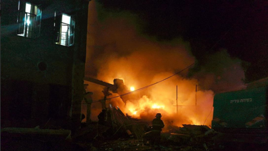 В Израиле взорвался и обрушился магазин, есть жертвы