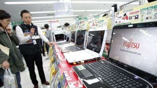 У Fujitsu падает выручка