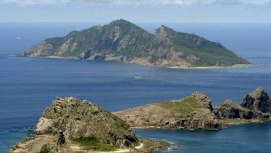 В Японии на необитаемом острове обнаружили людей и лодку