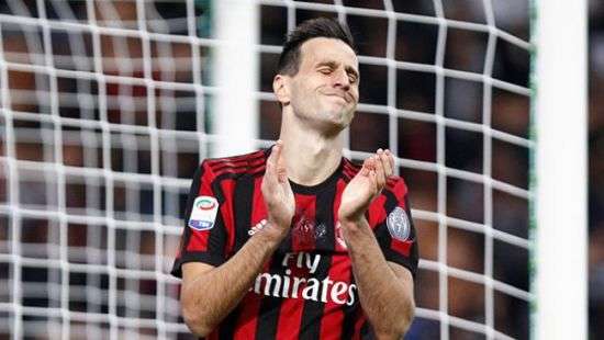 «Милан» хочет продать экс-игрока «Днепра»