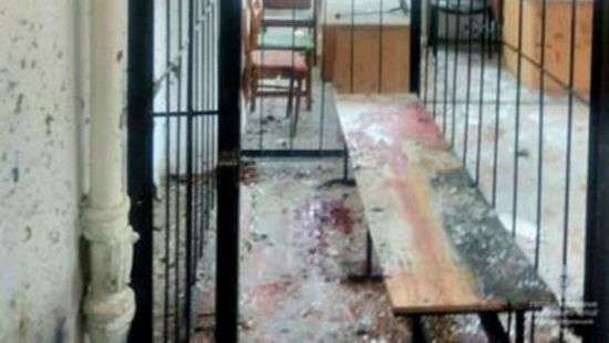 В Никополе обыскали дом мужчины, взорвавшего в суде гранаты