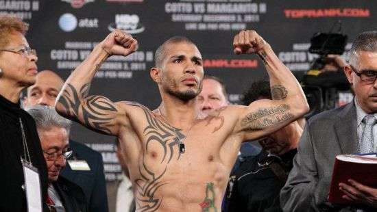 Легендарный боксер проиграл последний бой в карьере