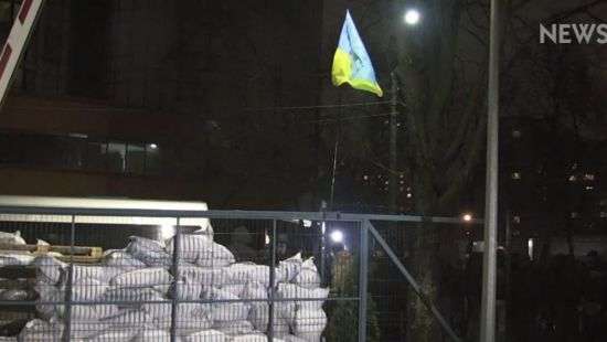 Активисты выдвинули требования к телеканалу NewsOne - ВИДЕО