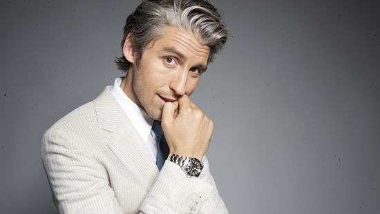 Эксперты выяснили, о какой болезни говорит ранняя седина