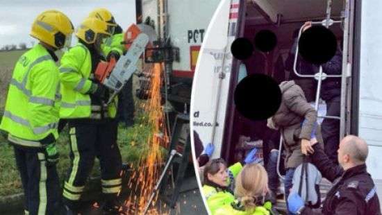 Запертые в прицепе грузовика мигранты выжили благодаря шоколаду