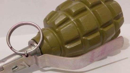 В офис германского правительства прислали посылку с гранатой