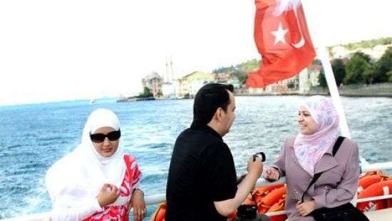 В Турции мусульманам запретили красить волосы в черный цвет