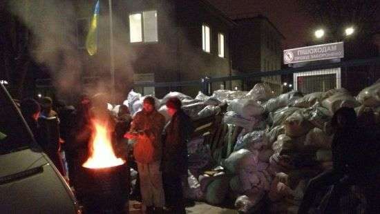 Порошенко и ОБСЕ отреагировали на блокаду NewsOne