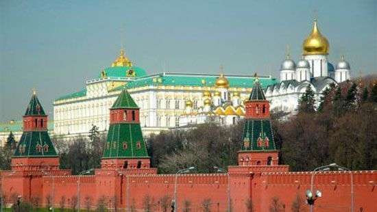Кремль не готов комментировать решение МОК