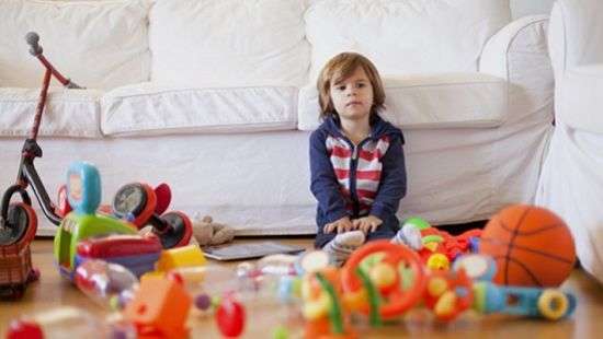 Врачи рассказали, чем большое количество игрушек опасно для детей