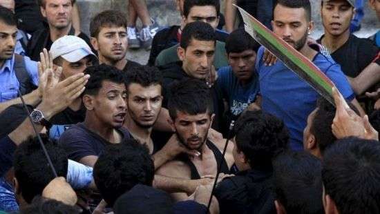 Еврокомиссия подала в суд на Польшу, Венгрию и Чехию из-за мигрантов