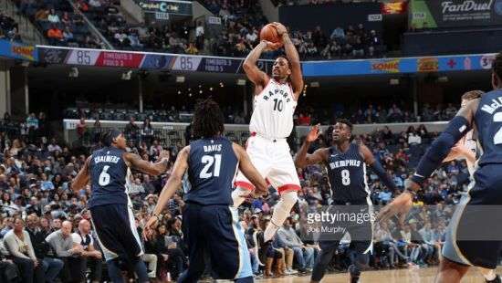 НБА. «Бостон» и «Кливленд» терпят поражения, «Голден Стэйт» и «Торонто» одержали победы