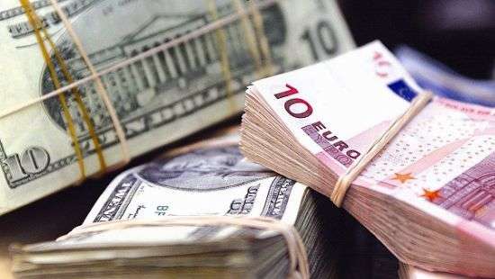 Ужесточились требования к выводу валюты из Украины