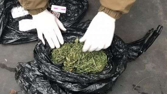 В зоне АТО накрыли наркобизнес сотрудников полиции