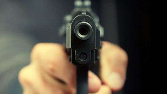 В Берлине пенсионер требовал уступить ему место, угрожая пистолетом