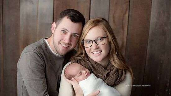 В США женщина родила дочь, которая считается лишь на год младше своей матери