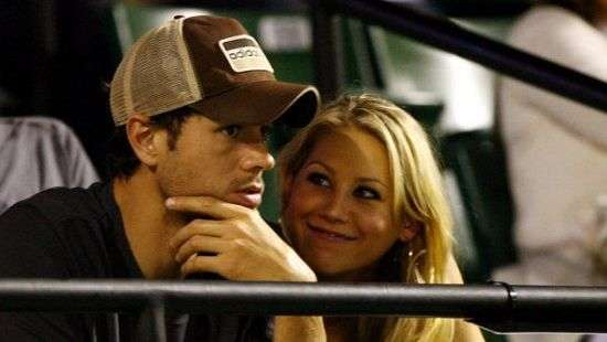 Анне Курниковой придется на год отказаться от секса