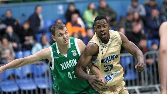 «Будивельник» обыграл «Химик» в Суперлиге