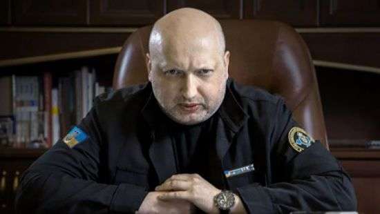 Турчинов жестко пошутил по поводу биометрического контроля россиян на границе