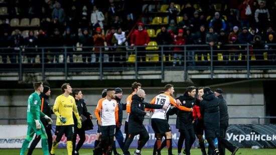 Ракицкого и Фонсеку дисквалифицировали