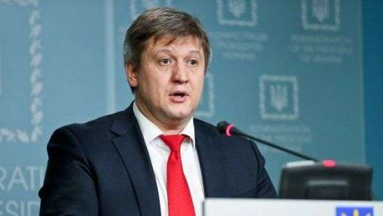 Министр финансов потребовал отставки Луценко