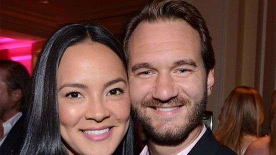 Легендарный Ник Вуйчич стал отцом двойняшек