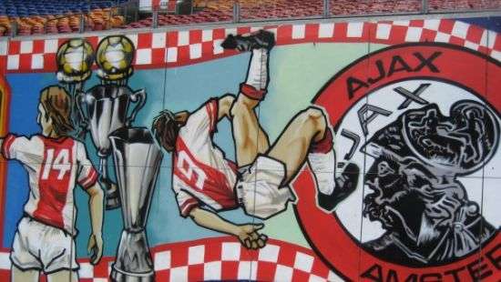 Все тренеры «Аякса» отстранены от работы