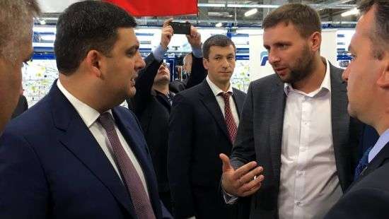 Гройсман предлагал Парасюку 20 млн в обмен на голосование за бюджет