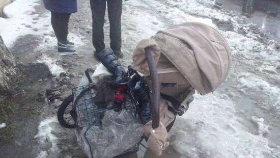 На Киевщине авто, пытаясь уйти от погони, сбило женщину с коляской